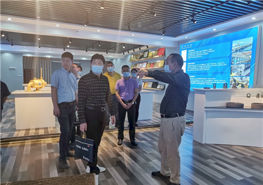 脚踏实地，行稳致远——泉州市应急管理局副局长张树武一行莅临SG胜游官网科技考察安全生产标准化工作